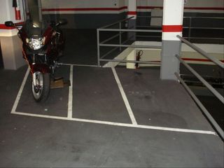 Parking moto à Sagrada Família. Lote pks con alta rentabilidad