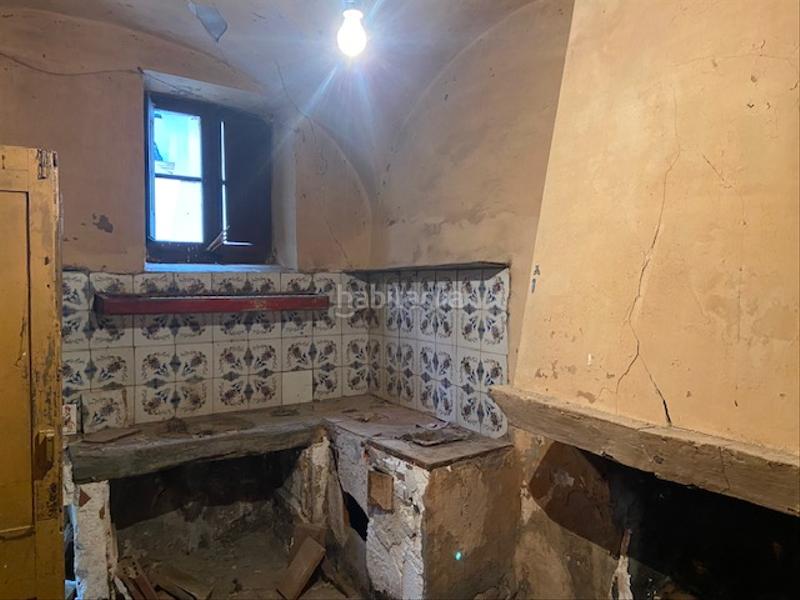 Foto 5b07c182-2085-41fc-8644-98869f3f7b08. Masia a carrer travessia ciutadella 11 a Tortellà