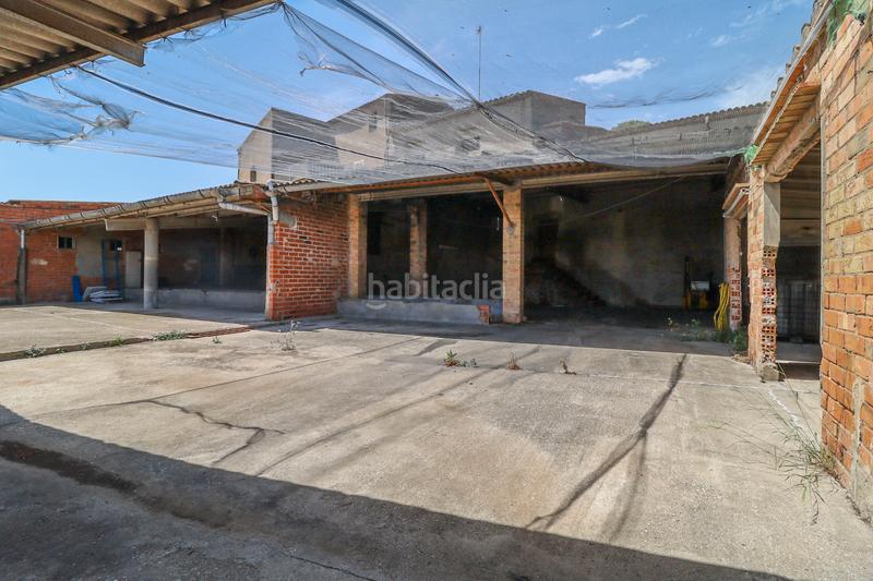 Foto 07f296d3-5669-4eed-beb6-862c41eee773. Masía masia per restaurar amb 45.000 m2 de camps en Pontós