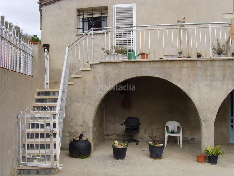 Foto 8f6c7dd5-4112-4c79-b8c4-8c17b5bef44b. Masía masia per restaurar amb 45.000 m2 de camps en Pontós