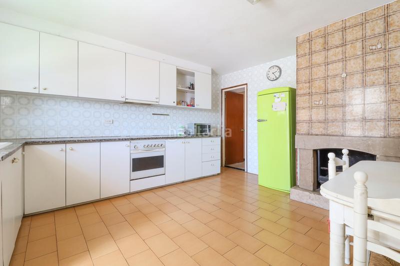 Foto ddd6466f-613b-42ef-b67b-5596467d1856. Masía masia per restaurar amb 45.000 m2 de camps en Pontós