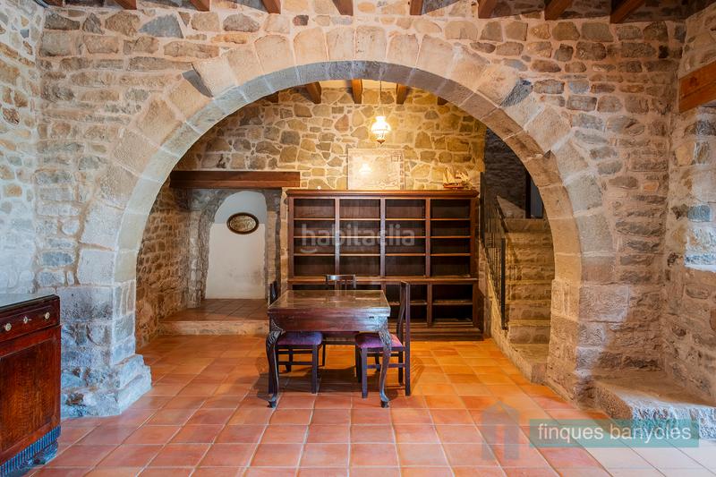 Foto 0a13a813-8508-47fa-9f99-da06313d3d9d. Bauernhof mit kamin heizung parking pool in Camós