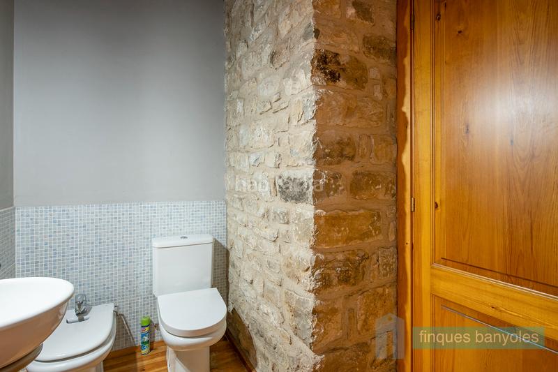 Foto 32e5db71-0460-43ec-a242-9371faa3f246. Bauernhof mit kamin heizung parking pool in Camós