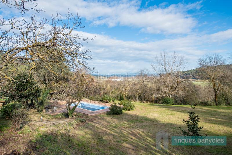 Foto 5fb3b9cc-c064-4305-8a30-09afafb7c425. Bauernhof mit kamin heizung parking pool in Camós