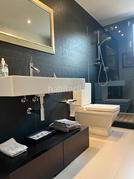 Foto 33cc6ab4-92c4-4d62-ba2b-673b9df81195. Chalet exclusiva e impecable vivienda con gran piscina en Garriga (La)