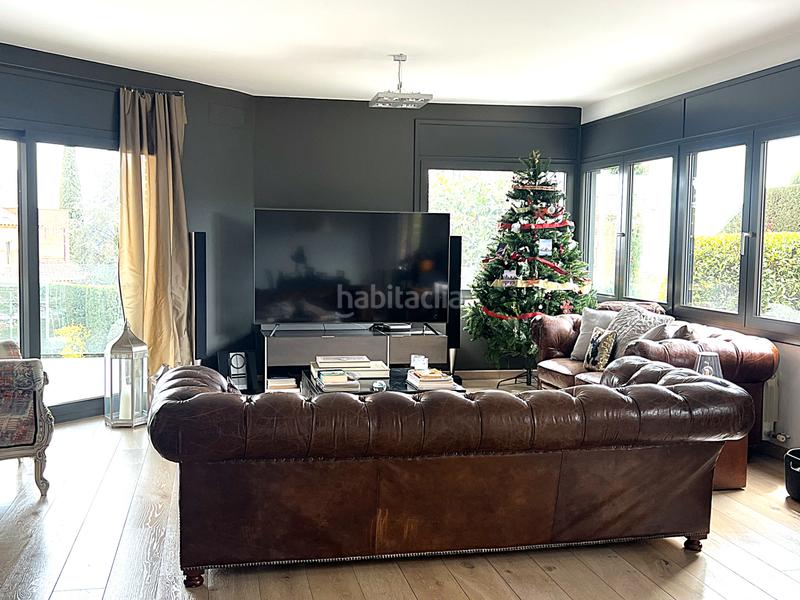 Foto ffd2b841-9d88-49c6-80fe-304b40a28ab0. Chalet exclusiva e impecable vivienda con gran piscina en Garriga (La)