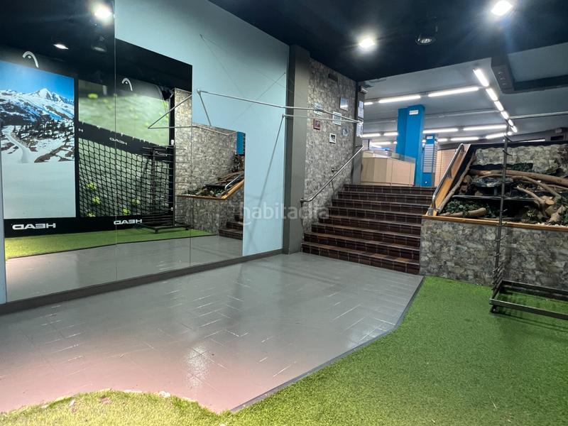 Foto 9a44bfa0-f4e5-4f45-994a-5d680912f153. Location local commercial dans carrer mare de déu de núria 1 dans Granollers