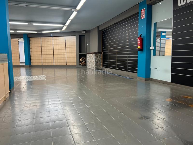 Foto d2028c38-d772-46d9-ae36-7784fe310cec. Affitto locale commerciale in carrer mare de déu de núria 1 in Granollers