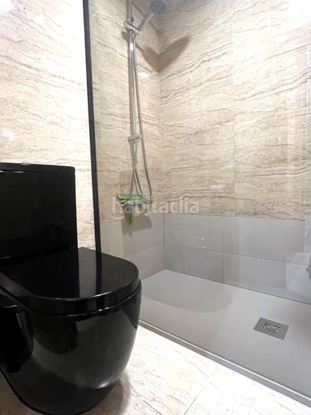 Foto 42a78289-d9a7-49cd-9575-fa11bae1b512. Planta baixa a carrer joan coll 14 a Centre Granollers