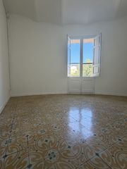 Location Bureau  Carrer del rec. Oficina en pleno centro