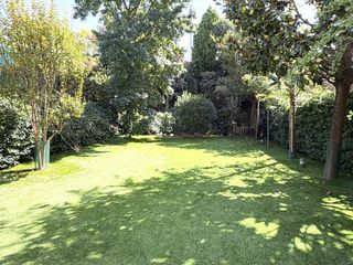 Casa adossada  Carrer del brasil. Casa a 3 vientos en font verda