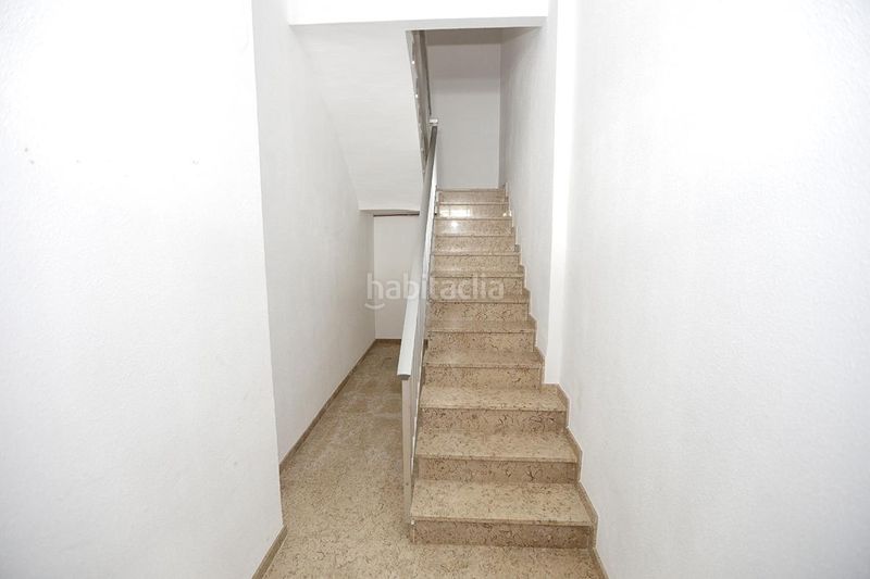 Foto 21b0185f-822f-4ce1-9586-06962ed92d71. Casa adossada a Alcanar