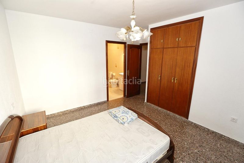 Foto 2579e934-752c-425c-a1dc-e0b14b1299d9. Casa adossada a Alcanar