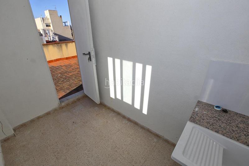 Foto 03ada9cb-88d0-4c45-b1ff-2e2c9dc982d3. Édifice dans Centre La Ràpita