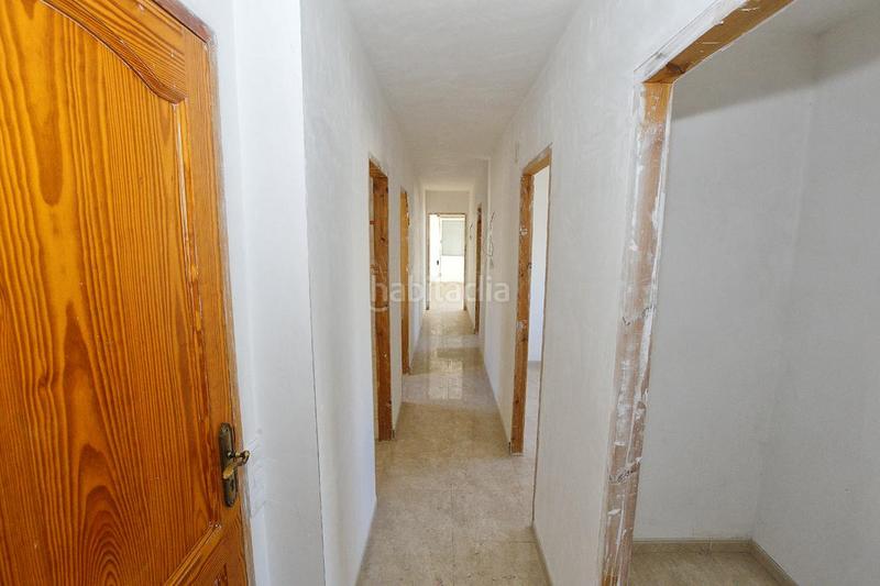 Foto 1a736ef7-8124-4c54-ae86-8e63f4b52c07. Édifice dans Centre La Ràpita