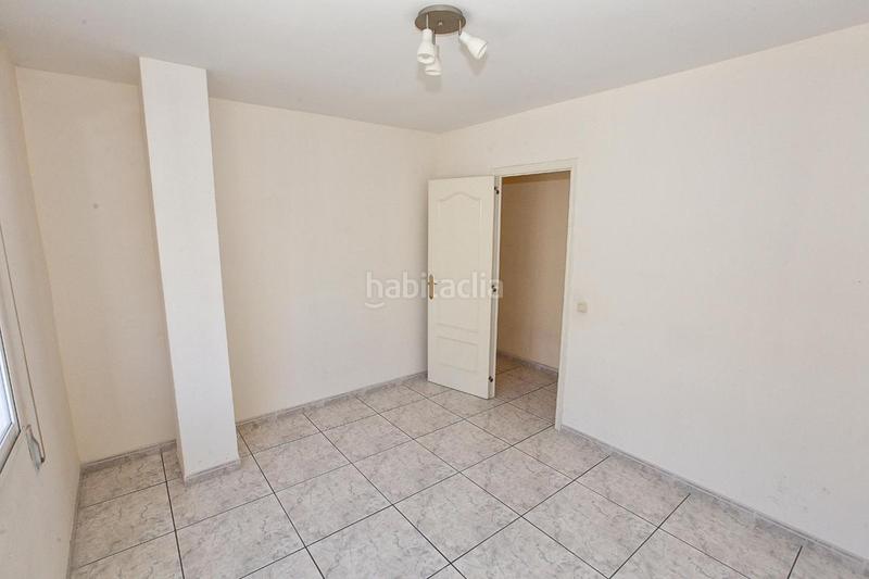 Foto 383c690b-8d49-4960-8517-173da45467f1. Édifice dans Centre La Ràpita