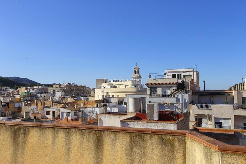 Foto b6ad3a86-b25f-4904-928e-25e826788c02. Édifice dans Centre La Ràpita