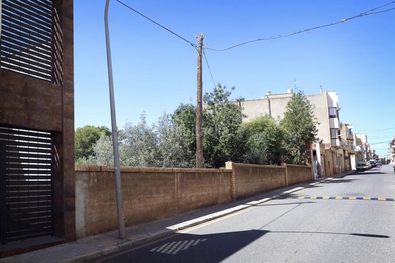Foto 7c0cb324-9d50-4030-aba7-4a18dd52e284. Terreny residencial a Alcanar