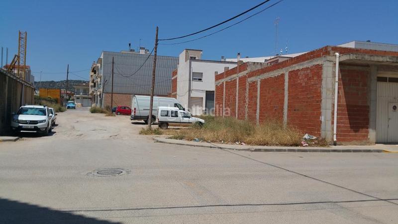 Foto 373673d0-cb17-401b-856e-76b37bc87912. Terreno residencial en Alcanar