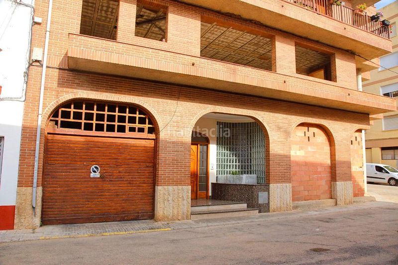 Foto 67150e62-f497-42b7-9c2a-457f8e3ba53d. Local comercial a Alcanar