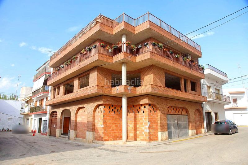 Foto af6c8a17-0e28-4b38-9a5d-cce70635da24. Local comercial a Alcanar