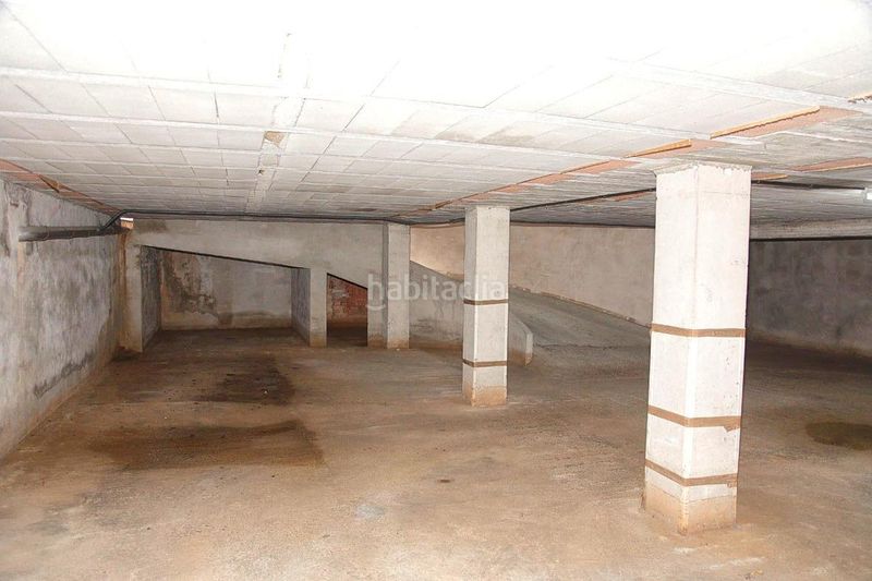 Foto fc23dd72-2041-44c3-a849-d5c7580dec51. Local comercial a Alcanar