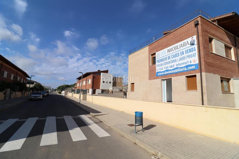 Foto 2f4ea316-78a5-430d-8842-14a0f628b8d5. Casa aparellada amb aparcament piscina a Ulldecona