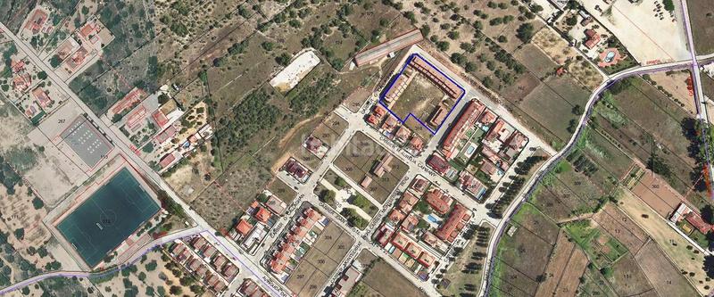 Foto 44b888bf-e72f-48c6-a505-9a8d13169383. Casa aparellada amb aparcament piscina a Ulldecona