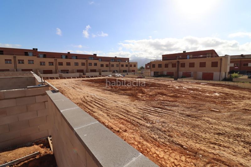 Foto 45bf4f88-46fe-480c-9674-c735b4733114. Casa pareada casas apareadas en zona alta en Ulldecona