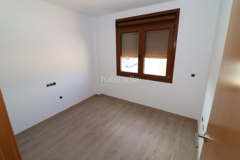 Foto a8fdb19e-ec0f-4210-97d9-eff969f92df7. Casa pareada casas apareadas en zona alta en Ulldecona