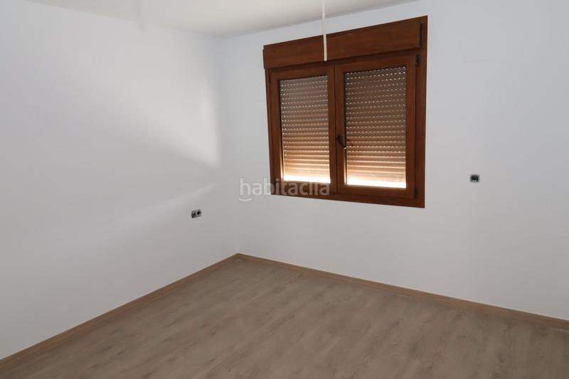Foto ba48557d-f36b-4786-af8f-8edfe3592a10. Casa aparellada amb aparcament piscina a Ulldecona