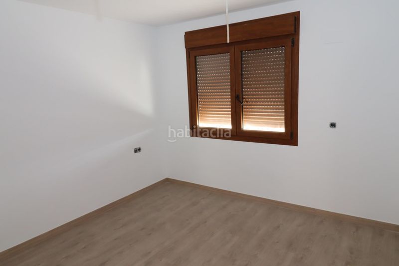 Foto ec937f34-8117-4ffa-b39d-1cd0c1e588fc. Casa pareada casas apareadas en zona alta en Ulldecona