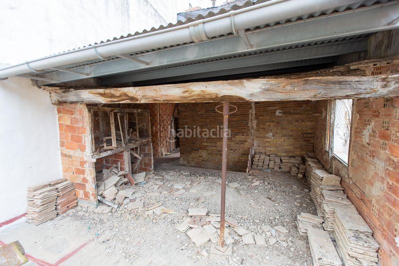 Foto c1cb907d-dcde-415e-bca2-f40c9f622280. Local comercial a Alcanar