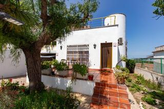 Casa adossada a Alcanar. Fantástico adosado en las casas de alcanar con vistas al mar