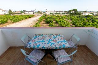 Pis a Alcanar. Bonito apartamento  de tres dormitorios con vistas al mar y rode