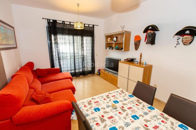 Foto dc8d0b7f-0b22-4f96-a655-d5a928b2b647. Piano terra con parcheggio in Alcanar