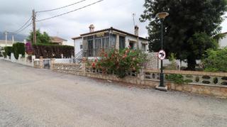 Xalet a Alcanar. Chalet de 3 dormitorios a tan solo 500 metros del mar!