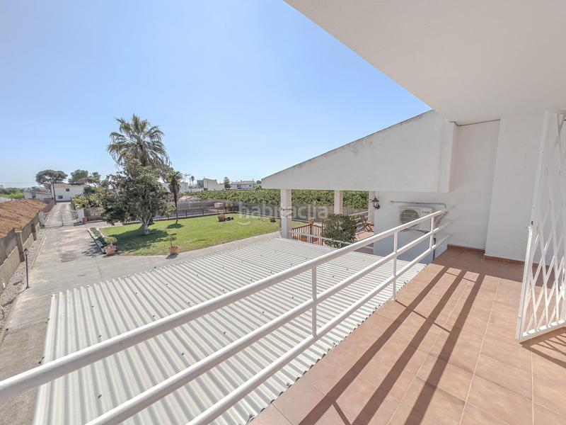 Foto b2e39e5b-7390-409a-8273-149b3ee0f529. Chalet mit parking in Alcanar