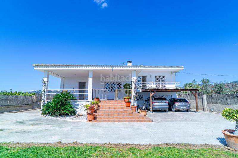 Foto c2a2f269-8c4e-4aed-ab41-aa387a146cb5. Chalet mit parking in Alcanar