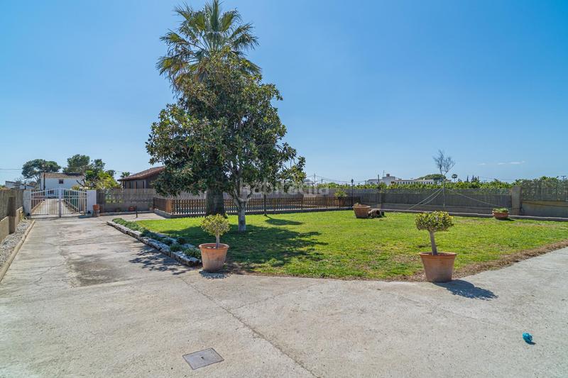 Foto c5474f9f-ffa3-4d70-a600-ceb8d85fb46a. Chalet villa en las casas en Alcanar