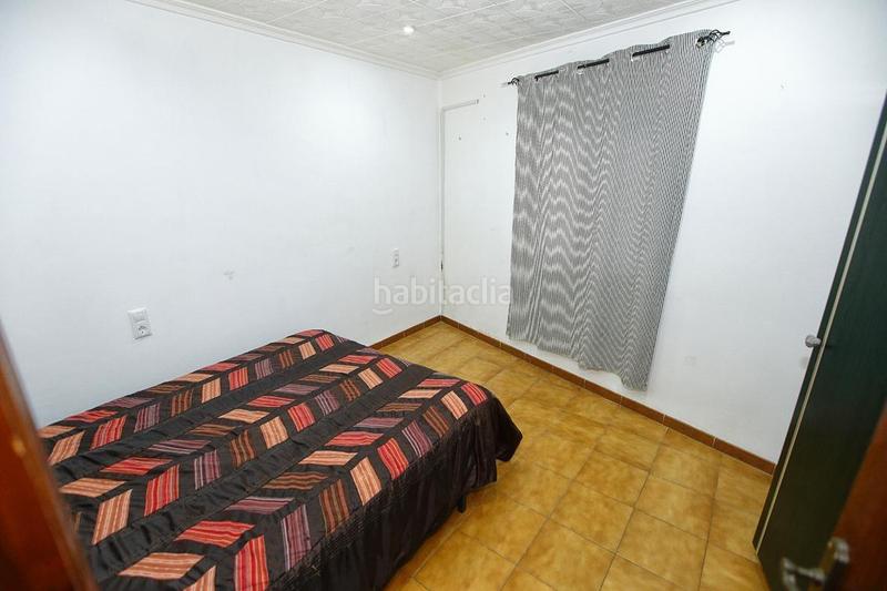 Foto 83521822-ba39-44fa-83e9-6914f6bc73ed. Casa gran casa distribuida en planta baja mas dos plantas altas. posibilidad de hacer dos viviendas. en Alcanar
