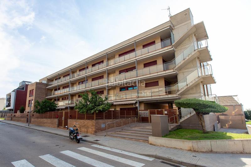 Foto d0dd5a02-041d-4f7d-9426-4f53e049a809. Ground floor with parking pool in Platges Sant Carles de la Ràpita