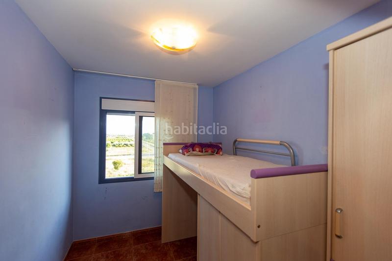 Foto b5954580-983a-47eb-94cf-4984cf7ddc50. House with parking in Alcanar