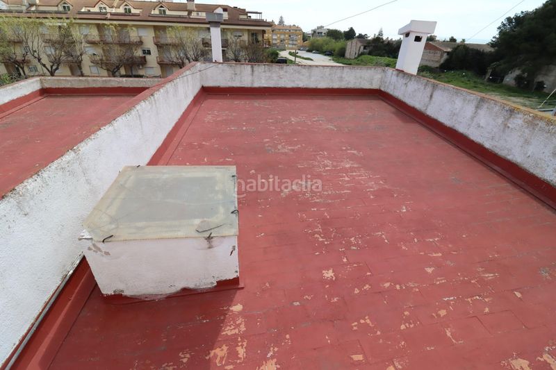 Foto 30d70e78-698d-43e3-b32f-5639871d88b7. Xalet amb piscina a Alcanar