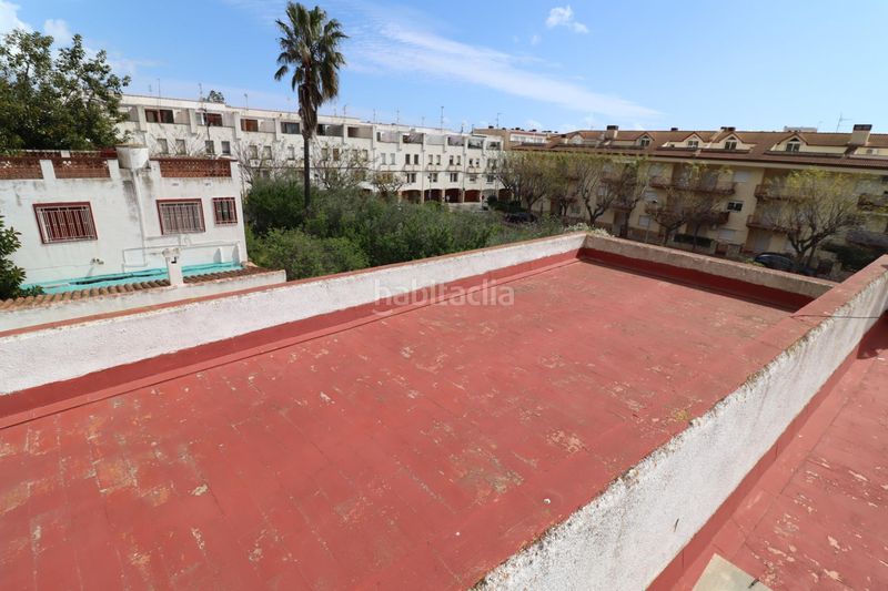 Foto a0f19d73-4620-4f28-a014-4a038a51c73a. Xalet amb piscina a Alcanar