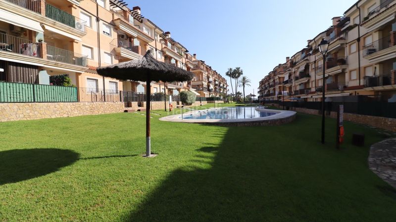 Foto 405b7391-84ad-4756-87ef-bf564c0270f5. Pis amb aparcament piscina a Alcanar