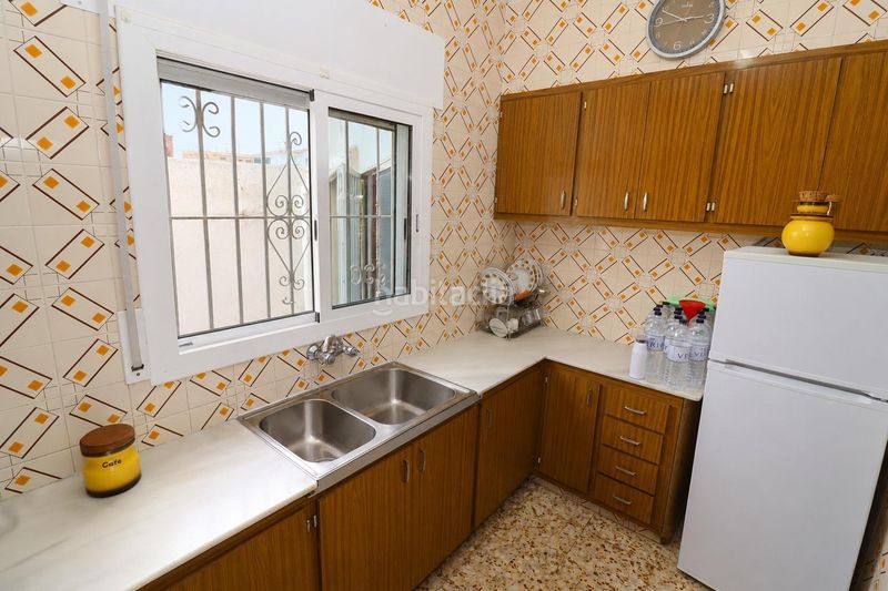 Foto 5c747d7b-bdc6-441c-9322-e8d9156d4cd5. Casa amb aparcament a Alcanar