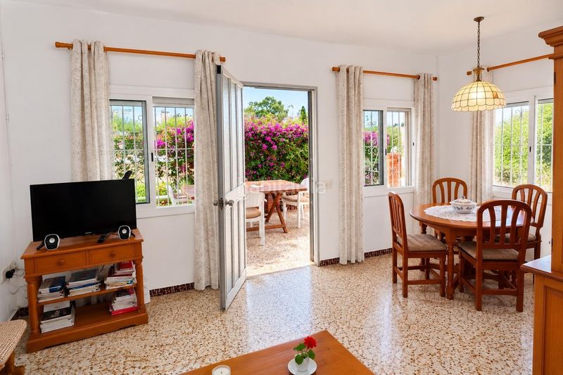 Foto 76433852-7742-4302-b2e5-30c68edbae4c. Casa amb aparcament a Alcanar