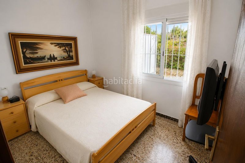 Foto c9c18e68-65dc-4f72-b331-363299ef4f22. Casa amb aparcament a Alcanar