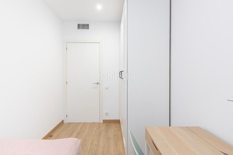Foto 1cc82ffe-941b-4bb1-b463-991338bd47c0. Piso  en venta en avenida del paral·lel en El Poble Sec - Parc de Montjuïc Barcelona